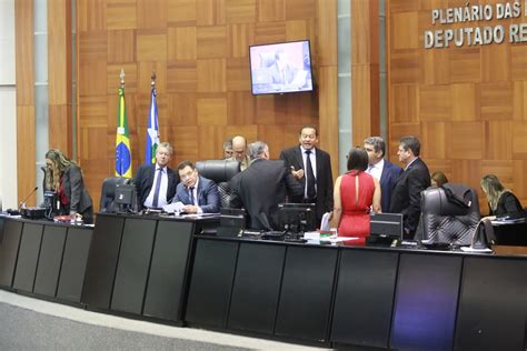 Deputados de MT aprovam RGA para servidores do Judiciário em 2ª votação