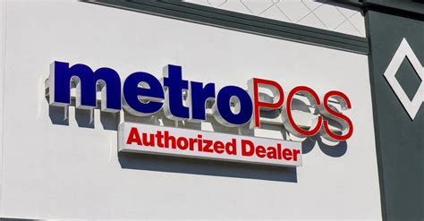 MetroPCS deals: 2 unlimited lines for $80 + 2 FREE phones & Amazon ...