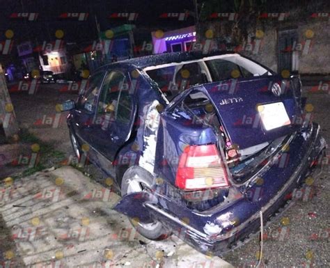 Conductor Choca Contra Un Auto Estacionado En Calles De Valladolid