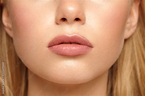 Natural Lips Photography