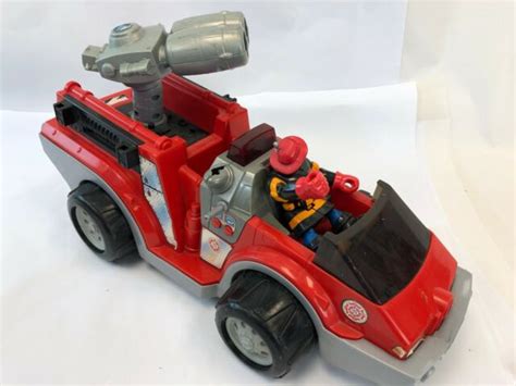 Fisher Price Rescue Heroes Voice Tech Plastic Toy Firefighter Fire