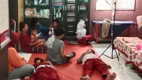 Dua Sampel Yoghurt Yang Diduga Bikin Murid Sd Di Bandung Barat