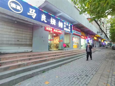 【5图】（汇 铺 网免费找店）重庆路临街110平精装修烧烤店转让十堰茅箭顾家岗十堰汇铺网免费找店商铺租售生意转让转让 十堰58同城