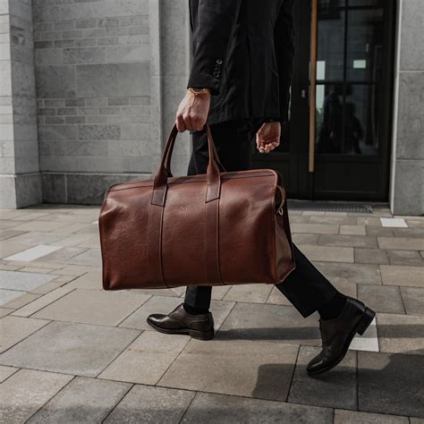 Premium Men S Laptop Bags Handmade From Full Grain Leather Von Baer