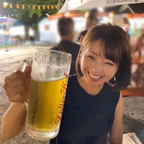 小尾渚沙さんのインスタグラム写真 小尾渚沙instagram 「芝公園でのオクトーバーフェスト🍺 行って来ました〜🥰 東京タワーを眺めながらのビール、 本当に最高ですっ 💕 芝公園では9