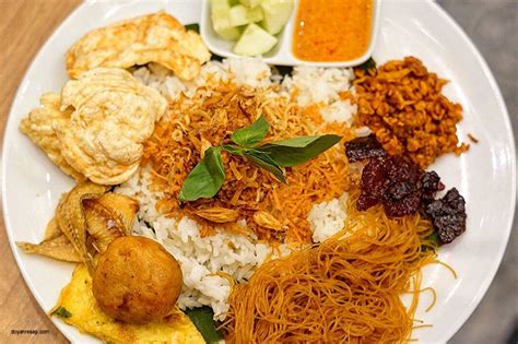 Savouring Authentic Betawi Flavours in Jakarta | Asia Dreams