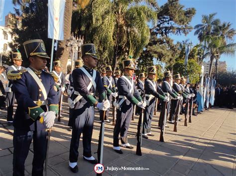 Se Conmemoraron 210° Años Del Éxodo Jujeño En Plaza Belgrano