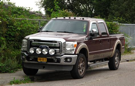 Ford F 250 Super Duty III Crew Cab Short Box 6 7 V8 Power Stroke TD