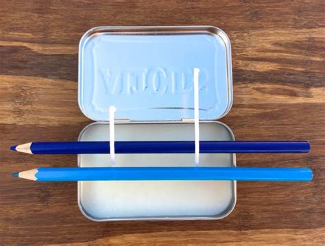 Altoid Tin Candle! (DIY Emergency Survival Candles) - DIY Thrill