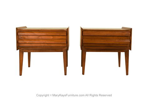 Mid Century Lane Walnut Pair Nightstands End Tables First Edition