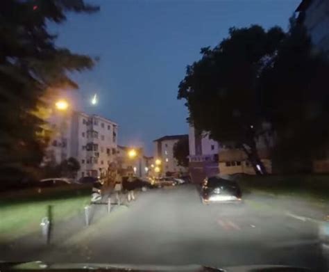 Video Meteorit Deasupra Gorjului Salvamonti Tii N Stare De Alert