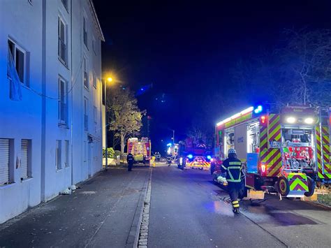 Brand In Mehrfamilienhaus Bewohner Evakuiert Schweinfurt City