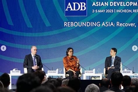 Adb Ramal Ekonomi Ri Tumbuh Persen Tahun Ini Inflasi Turun Ke