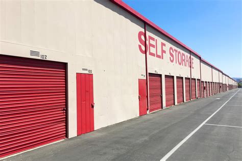 Canoga Park, CA Storage Units | StorQuest Self Storage