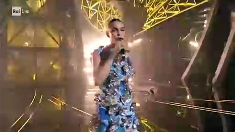 Sanremo 2024 Rose Villain Canta Click Boom Video Dailymotion