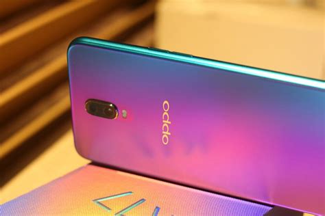 Oppo R17开箱图赏：首发水滴刘海全面屏 颜值美的不行 It科技网