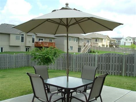 Patio Tables With Umbrella Hole