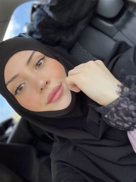 W Milf Sucht Jemanden Der Auf Hardcore Steht Mehr Vorlieben Stehen Unten R Swingersgermany