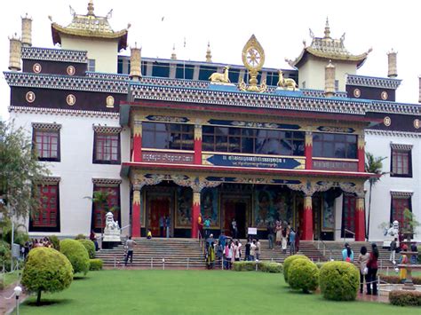 Top Famous Beautiful Buddhist Monasteries In India