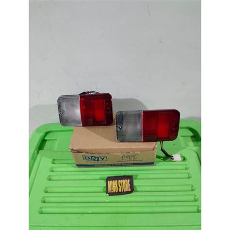 Jual Lampu Stop Rem Set 2pcs Daihatsu Taruna Merah Putih Shopee