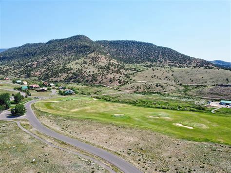 11/9 FISHING, HUNTING, GOLF, SKIING, FOUR WHEELING, HIKING, PUBLIC LAND