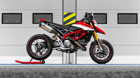 Ducati On Twitter Improve The Performance Of Your Hypermotard 950 SP