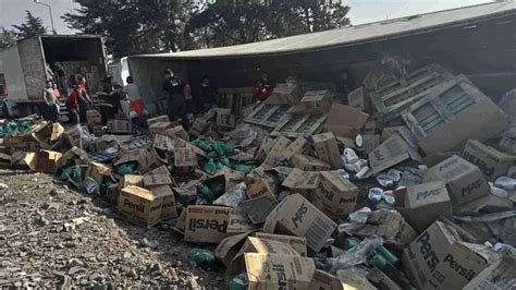 Accidente En La Carretera Toluca Palmillas Hoy Vuelca Tr Iler Con