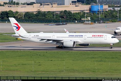 B X China Eastern Airlines Airbus A Photo By Wanping Chen