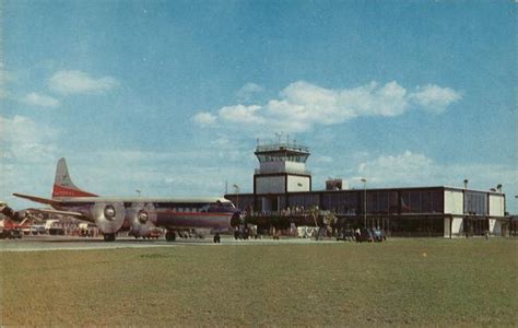 Sarasota-Bradenton Airport, Air Gate - Florida Postcard