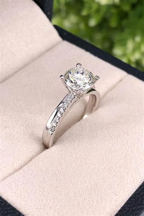 Simple Engagement Rings White Gold