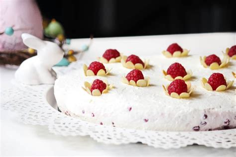 Extra leichte Johannisbeer Joghurt Torte im Frühling Des Belles