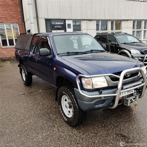 Toyota Hilux 2002 Oulu Huutokaupat