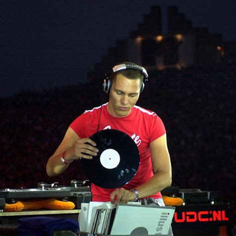 Stream Tiesto Trance Classics Vinyl Only Mix. 1998 - 2002. by Luke ...