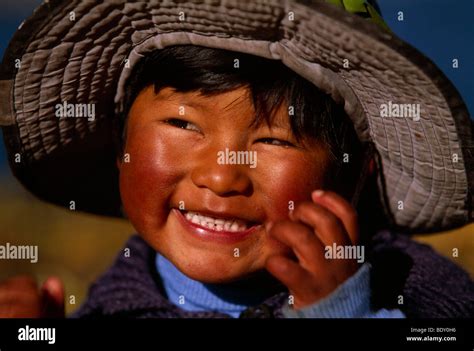 Hats Peru Puno People Hi Res Stock Photography And Images Alamy