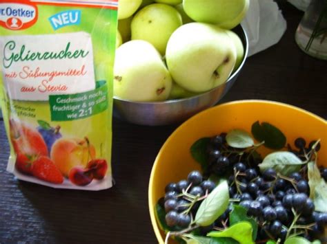 Konfitüre Co Aronia mit Apfel 2013 Rezept kochbar de