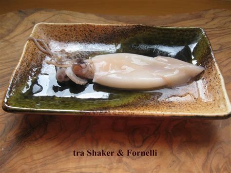COME PULIRE CORRETTAMENTE CALAMARI E TOTANI | Calamari, Pulito, Pesce