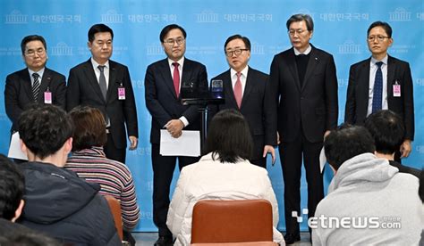 경제5단체 50인 미만 중대재해처벌법 적용 유예 촉구 전자신문