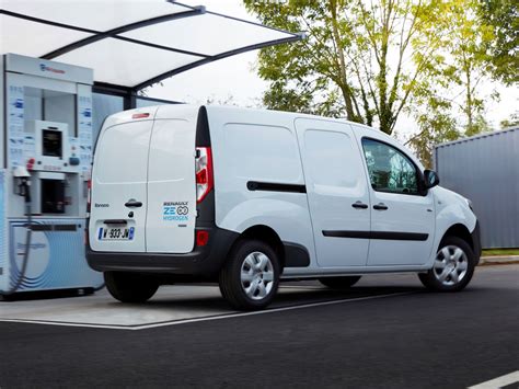 Renault Introduces Hydrogen Into Its Light Commercial Vehicles Range