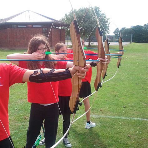 Archery For Kids Young Adults And Students Discover Archery