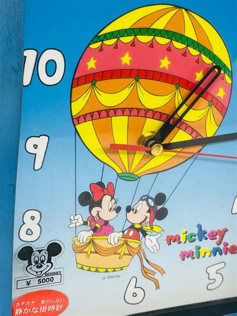 Disney Mickey And Minnie Hot Air Balloon Wall Clock Hobbies Toys Memorabilia