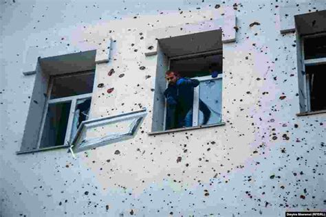 Ракетами С-300 по Миколаєву. Наслідки обстрілу південного міста ...