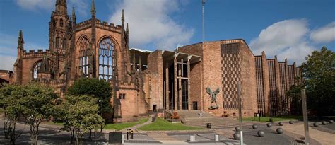 Coventry Cathedral | Architectuul