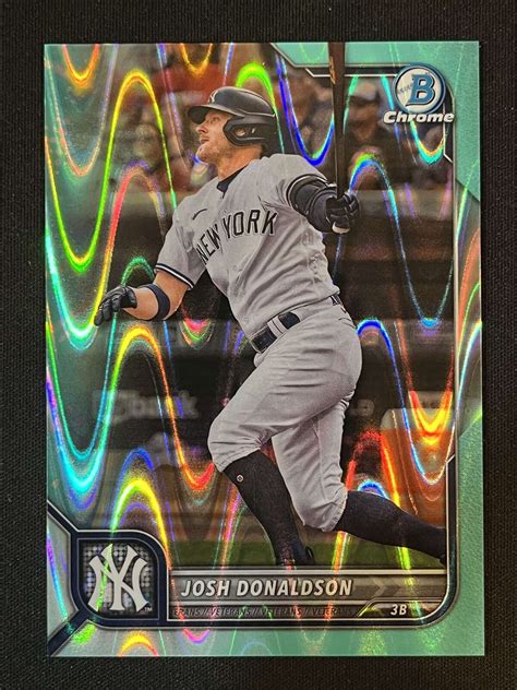 Josh Donaldson Bowman Chrome Aqua Raywave Refractor