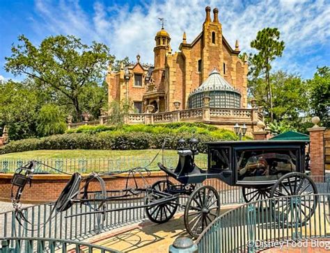 Dfb Video Latest Disney News Hatbox Ghost Walls Coming Down In Epcot