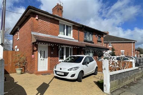 2 Bedroom Semi Detached House For Sale In Alan Road Bucknall Stoke On