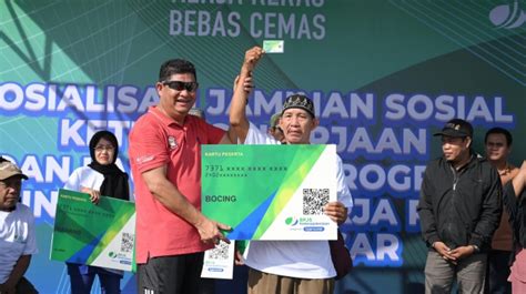 Pemerintah Kota Makassar Daftarkan Pekerja Rentan Jadi Peserta