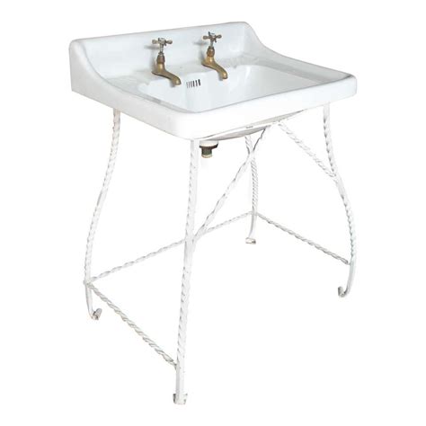 Antique Wash Stand With Basin For Sale At 1stdibs Antique Wash Table