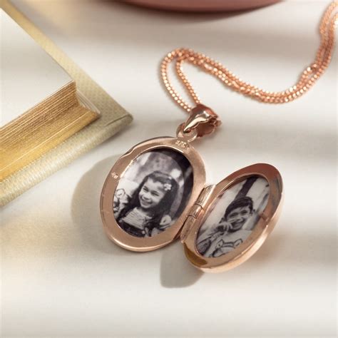 Personalised Mothers Day Locket Necklace