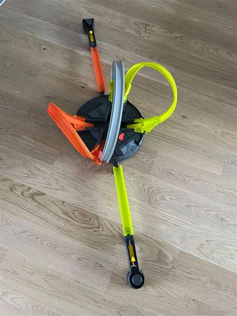 Hot Wheels Mega Looping Crashbahn Kaufen Auf Ricardo