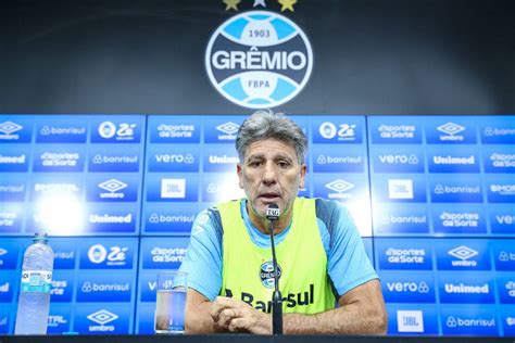 Renato admite retrospecto ruim fora de casa mas faz ressalva Grêmio